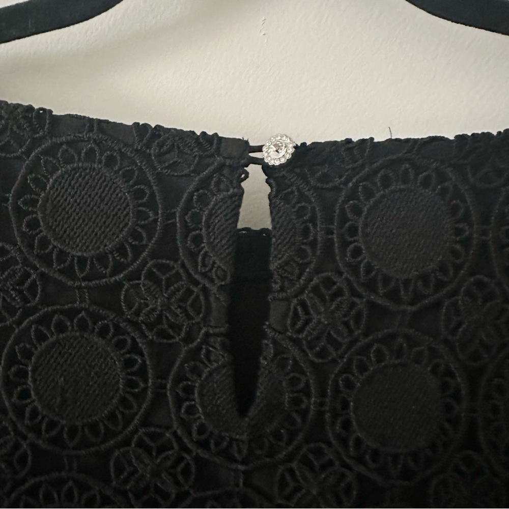 Talbots Plus Petite 1XP Medallion Lace Top - Picture 6 of 6